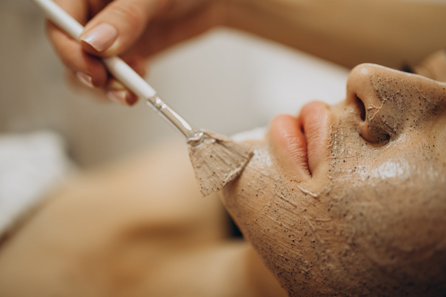 Understanding The Science Behind Chemical and Natural Exfoliants